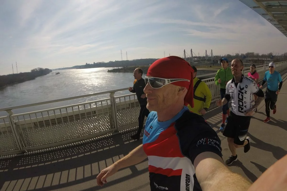 Trainingdiaries: Frühling, Füße & der Fluss